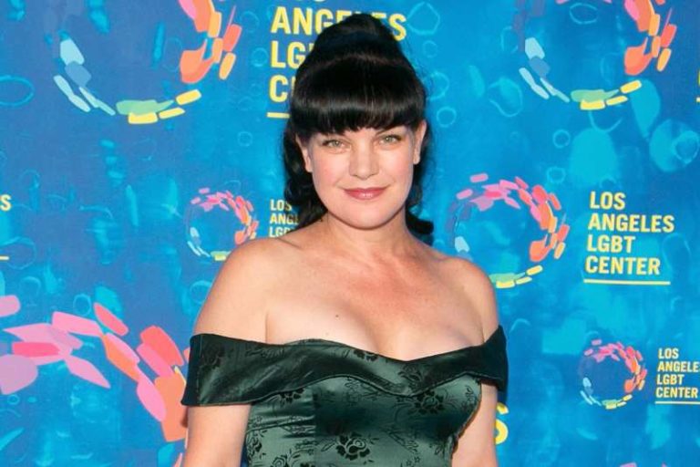 Pauley Perrette Net Worth, Age, Husband/Boyfriend